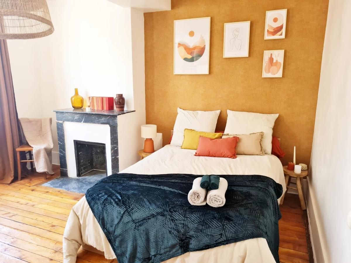 Appartement La petite Provence, hyper centre, Wifi à Dreux Extérieur photo